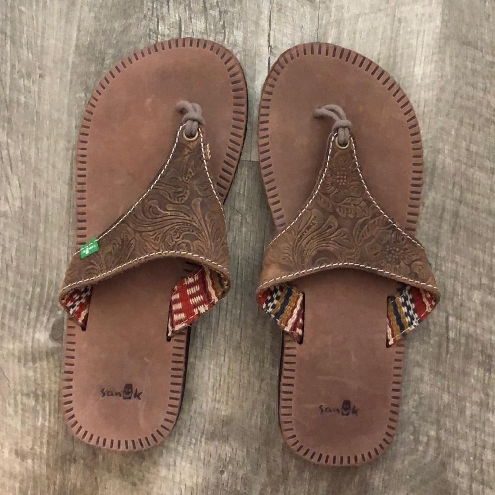 Sanuk Leather Flip-Flops